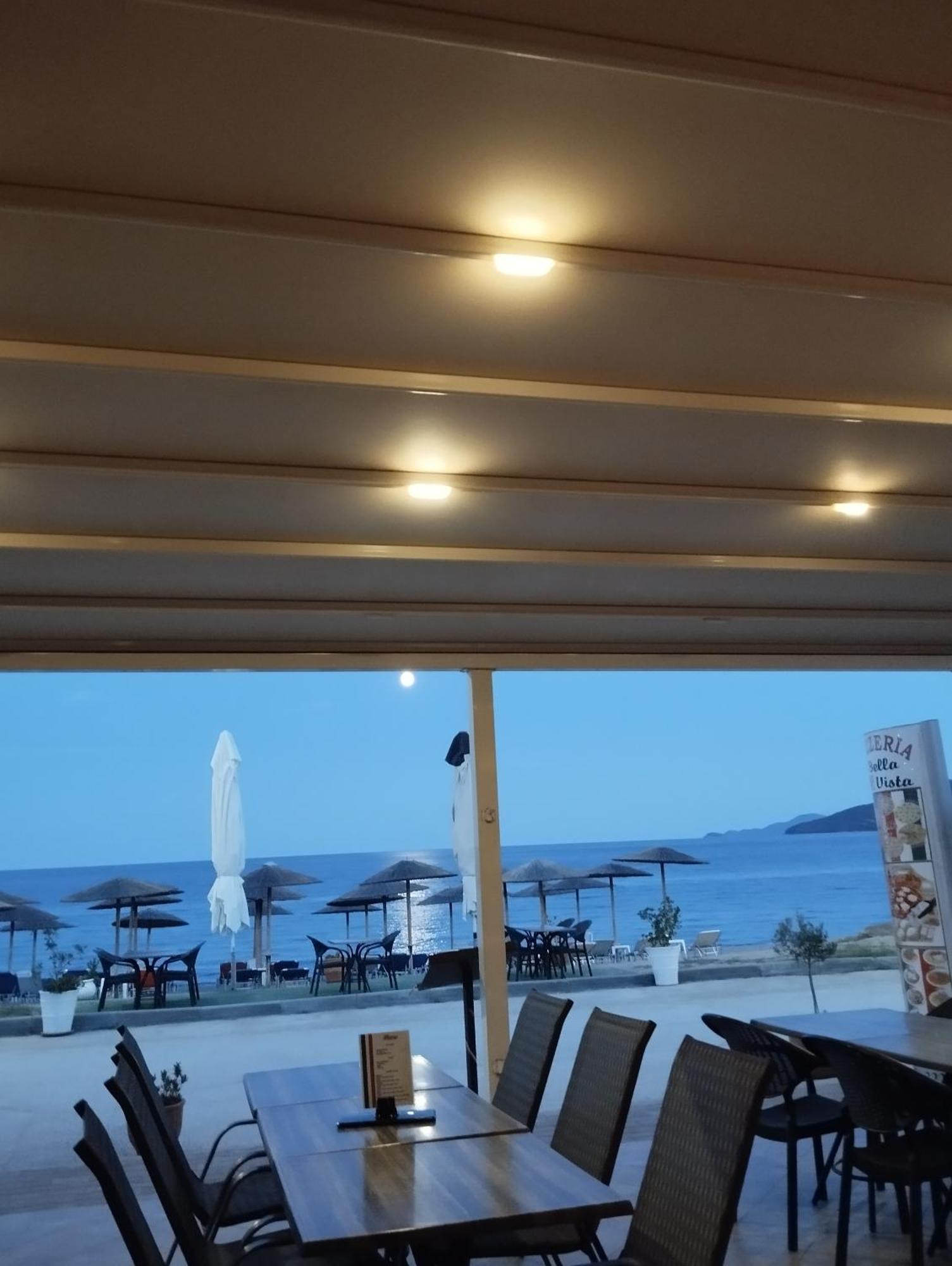 Bella Vista Apartments Vrasná Eksteriør bilde