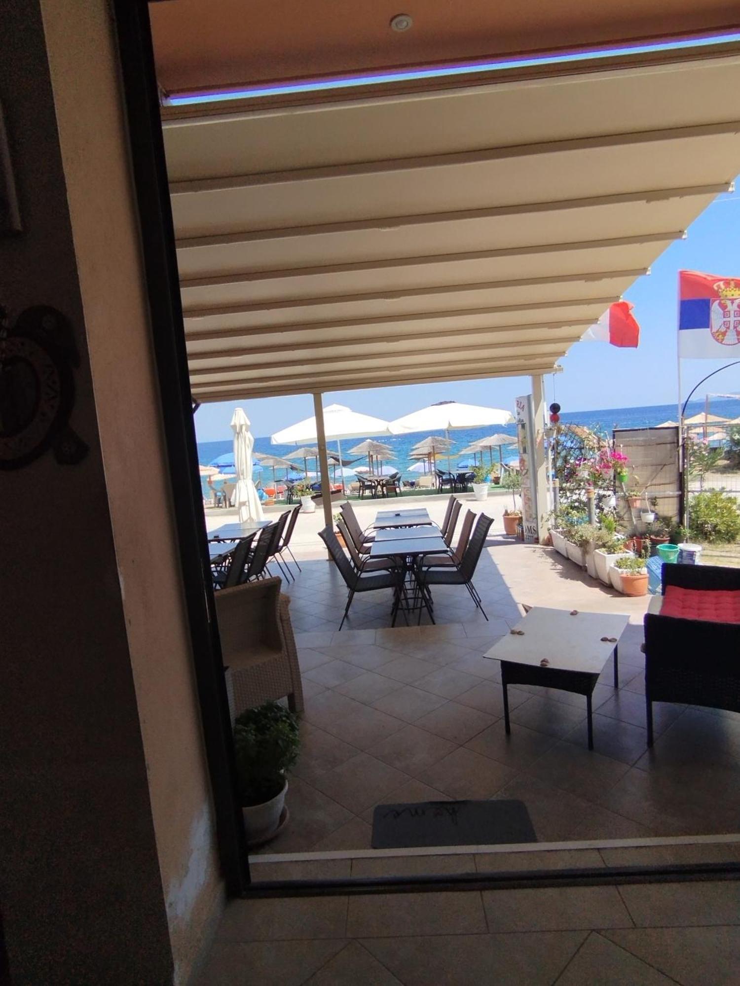 Bella Vista Apartments Vrasná Eksteriør bilde