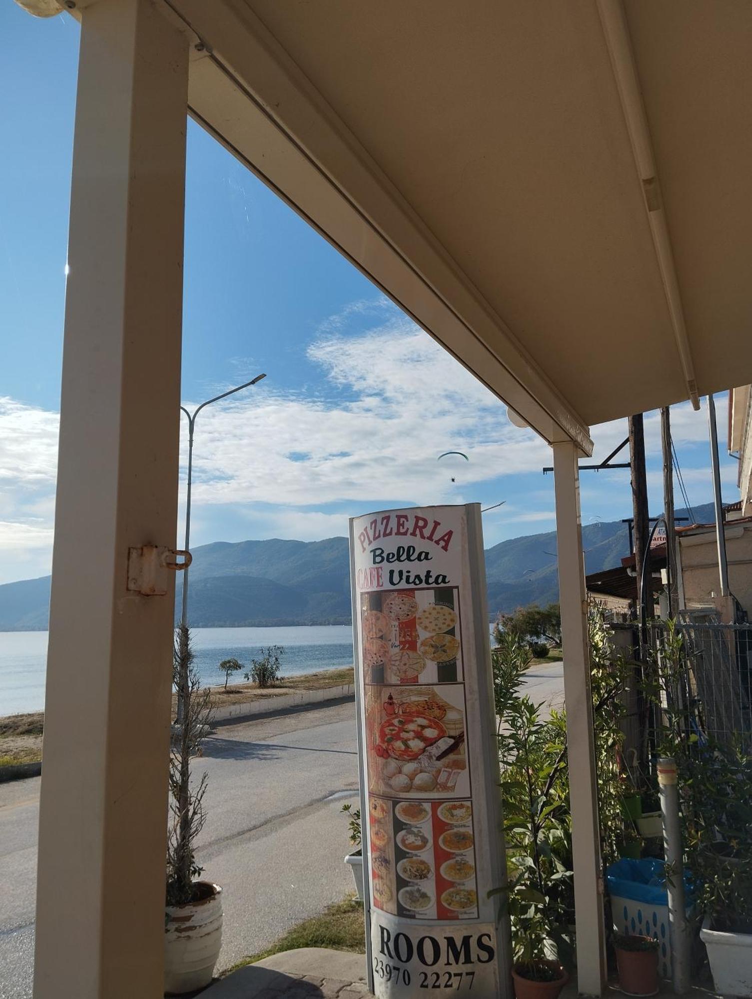 Bella Vista Apartments Vrasná Eksteriør bilde